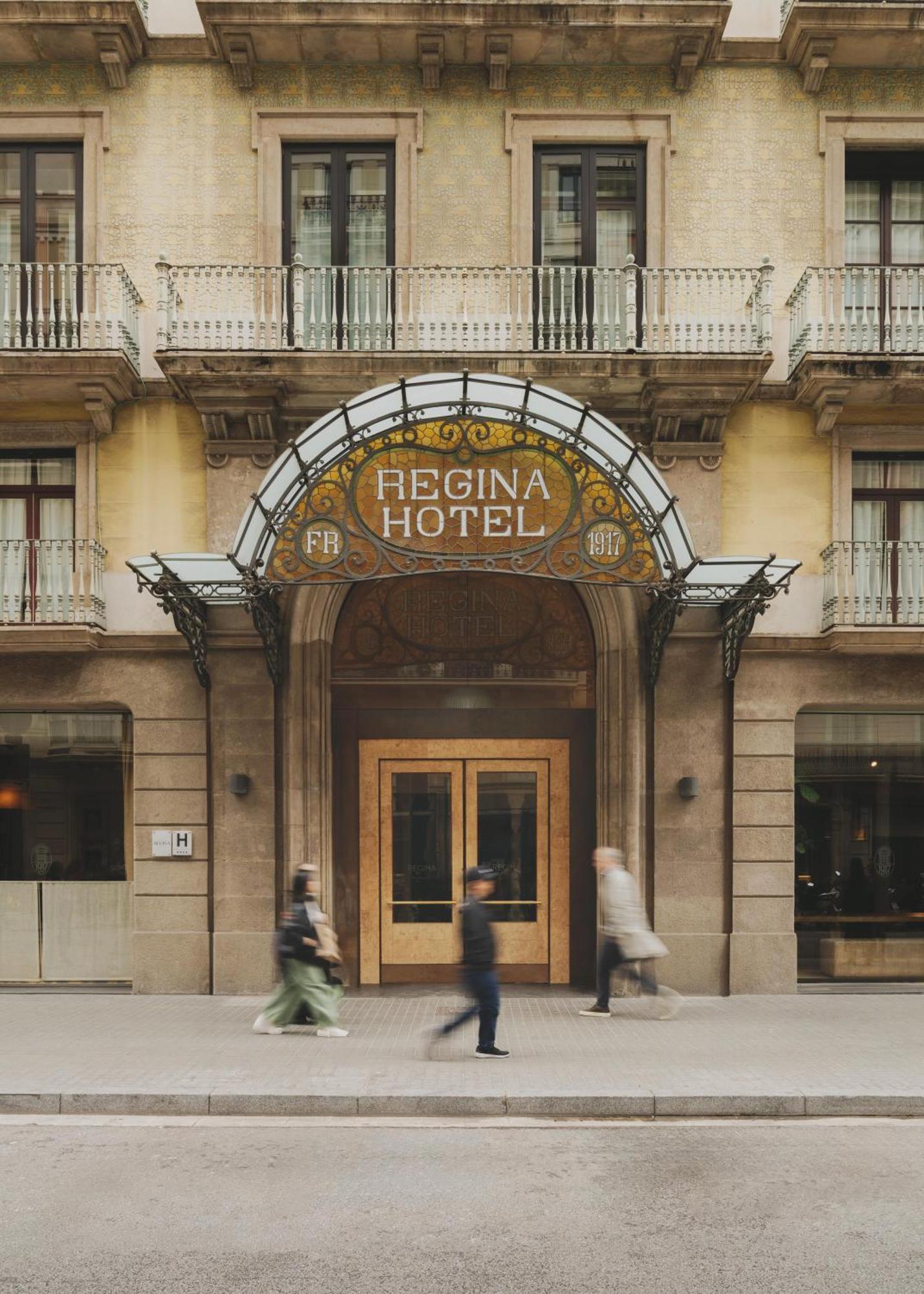 Hotel Regina Барселона Екстериор снимка